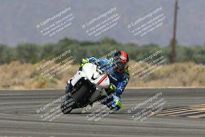 media/Oct-13-2025-Moto Forza (Mon) [[a66d839500]]/2-A Group/Session 3 (Turn 16)/